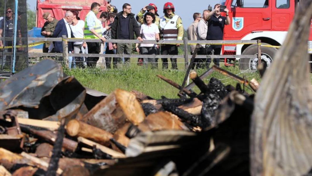 Pożar w Nowej Białej wywołała instalacja fotowoltaiczna